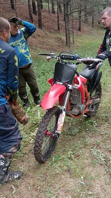 попал в мясорубку.#motorcycle #moto #enduro #mtb #motocross #мото #oldschool смотреть онлайн