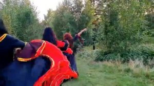 Цыганка нагадала песня