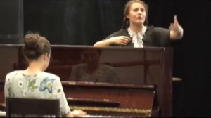 Пародия на Фросю Бурлакову (из к/ф "Приходите завтра"). Олеся Лаврентьева