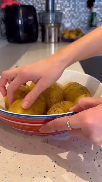 Открыла для себя новый способ приготовления картошеч? смотреть онлайн