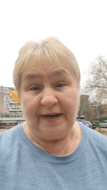 Есть желание зарабатывать очень огромные 💰, постоянн смотреть онлайн