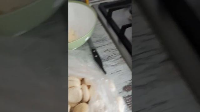 203. Копилка пополняется. Ужин из того что есть в холоди? смотреть онлайн