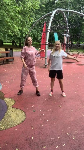 мы, когда кто-то сказал, что у него есть еда: #viral #dance #тр? смотреть онлайн