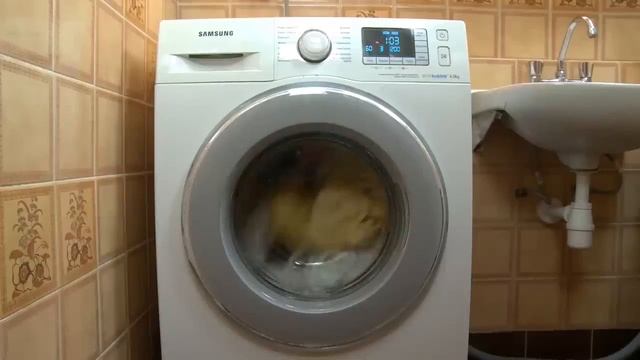 Samsung Ecobubble. Синтетика, температура 60'C, 3 полоскания, отж? смотреть онлайн