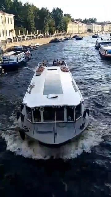 Нева. Питер. Речные прогулки #речныепрогулки# saintpetersburq смотреть онлайн