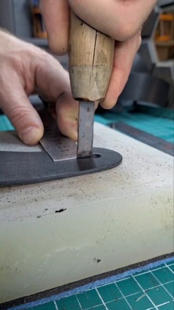 Ремень для гитары из натуральной кожи. смотреть онлайн