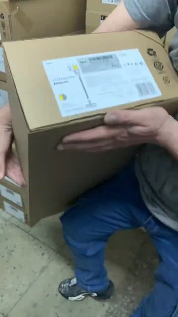 Поступили пылесосы Дайсон #iphone495 #дайсонпылесос #дайсо смотреть онлайн