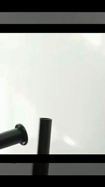 Настенная складная вешалка для одежды