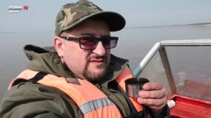 Первый выезд на лодке весна!