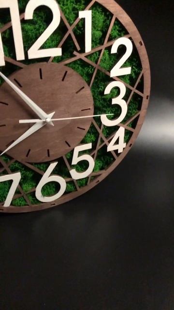 Часы со мхом                        https:vk.comwall-217058848_270