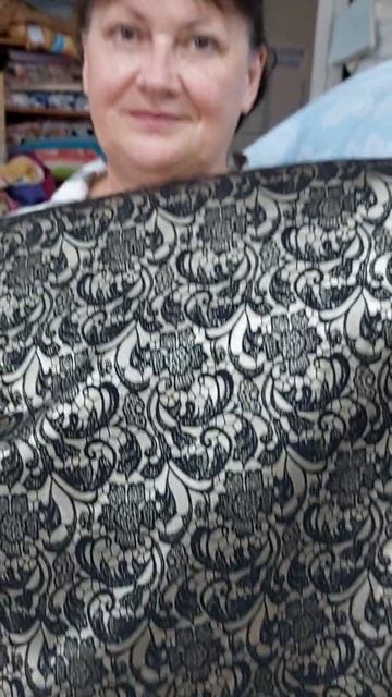 Начинаем шить новые изделия для сестренки.Выбрали тка смотреть онлайн