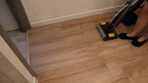 Демонстрация работы моющего пылесоса Deerma DEM VX96W