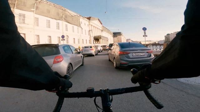 Зачем стоять в пробках, если можно не стоять? смотреть онлайн