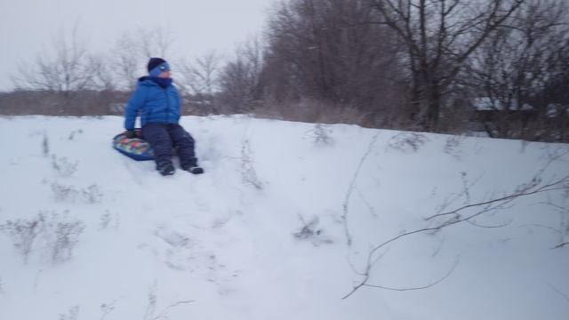 Экоблогер 2025 - За кадром смотреть онлайн