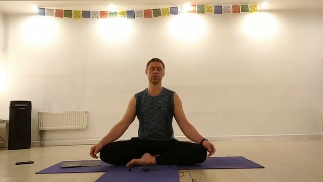 20240624 Пн 19-30. Крия и Мантра йога для начинающих. Москва м смотреть онлайн