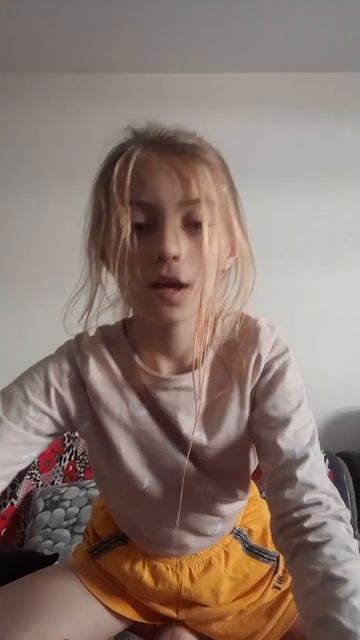 Пробовал дагенфрут 🥝похоже на киви видео на канале! смотреть онлайн