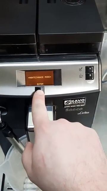 KAVOMANIA. Чищення від накипу кавомашини Saeco Lirika black смотреть онлайн