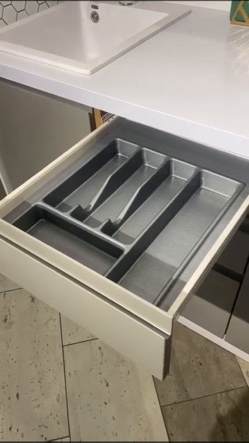 Лоток для ложек вилок - удобная и полезная вещь на кухн смотреть онлайн