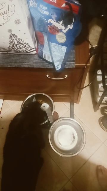 СберМегаМаркет Купи утюг, купи смартфон. смотреть онлайн