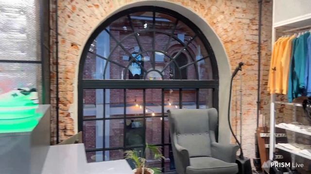 Настя (steishai) и Anannke гуляют по Варшаве смотреть онлайн