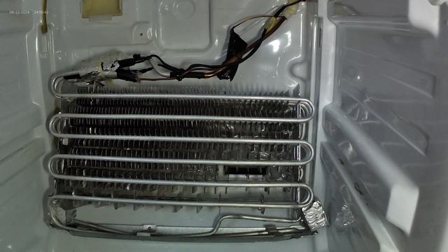 Ремонт группы оттайки холодильника Samsung смотреть онлайн