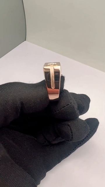 Мужская полновесная печатка с бриллиантом 0.36 карат, в? смотреть онлайн