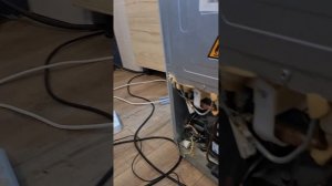 Ремонт холодильника Haier. Не включается после отключен