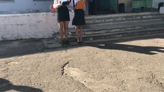 Наступило 1 сентября😔/мой модный лук😊 смотреть онлайн