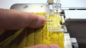 Bernina 890 Как обметать наружный угол одним швом