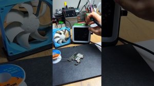 Обзор на вытяжной вентилятор 2UUL DA98 для пайки