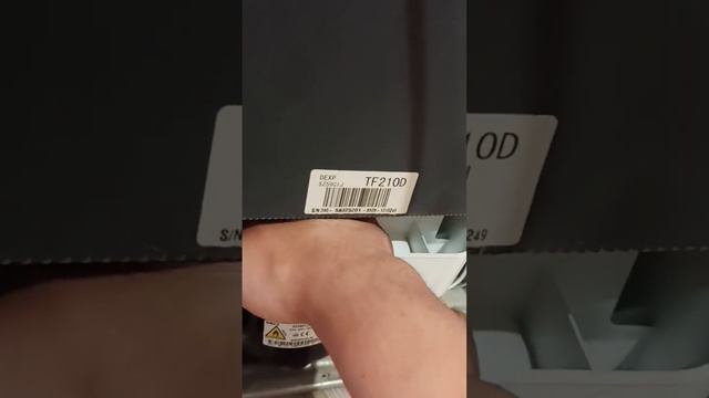 снять лоток от холодильника,был запах неприятный. смотреть онлайн