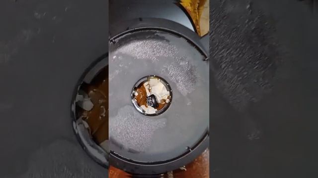 Домашнее мороженое со сгущенкой с помощью Китченбота смотреть онлайн