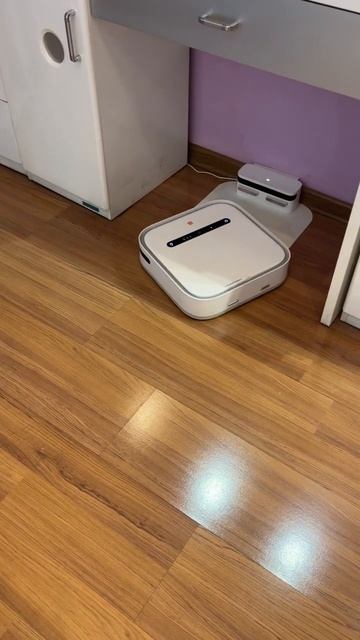 Робот швабра SWDK Smart Wiping Machine ZDG300 ! смотреть онлайн