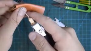 как сделать ручную швейную машинку для кожи своими ру?