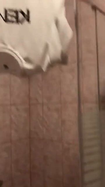 Как можно посушить и выгладить одежду феном смотреть онлайн