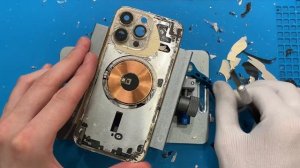 Замена заднего стекла iPhone 13 Pro