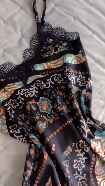 Сорочка на тонких бретелях🖤Ткань : шелк Армани.Вариа? смотреть онлайн