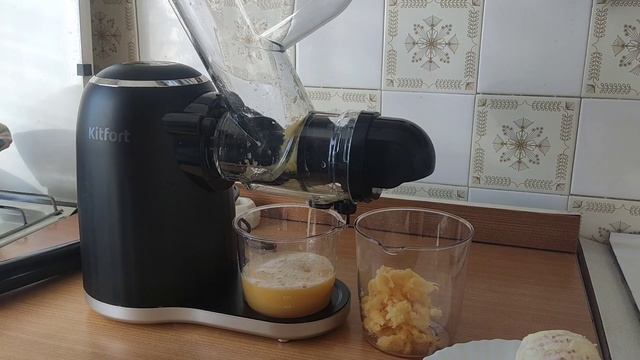 Лучшая соковыжималка за свои деньги | Обзор шнековой с смотреть онлайн
