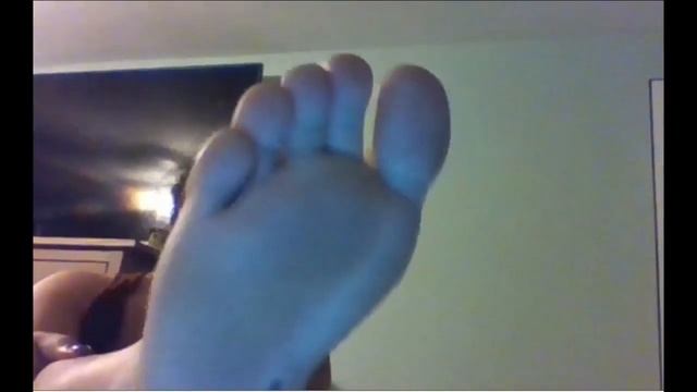 shows feet socks chat roulette  показывают ножки в чат рулетке 2