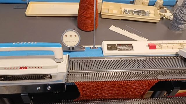 Ретро Brother KH 588/KR 600 смотреть онлайн