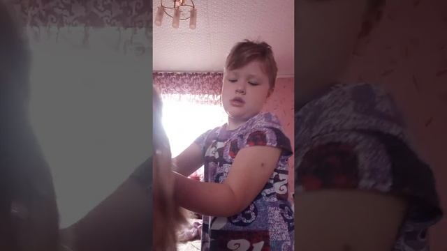 Укладка на фен Phillips смотреть онлайн