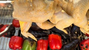 Курица на вертеле: хрустящая корочка и сок, который ни?