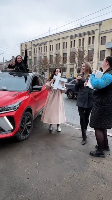 Счастливая обладательница Bernina B500🎁 #bernina #шитье #творч смотреть онлайн