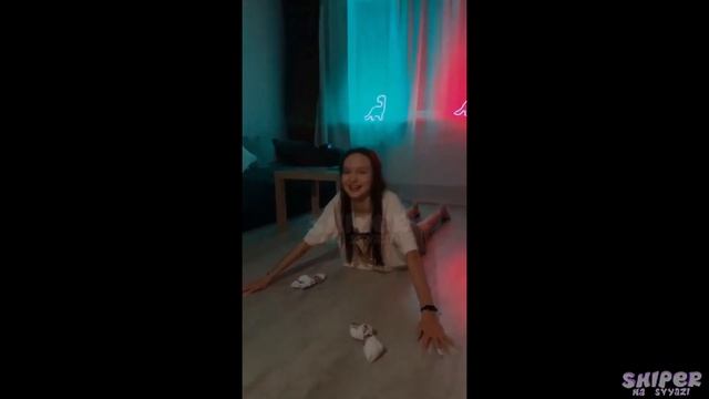 АРИНА ДАНИЛОВА И ПЕТЯ БЕЗМЕНОВ//МИЛЫЕ МОМЕНТЫ 5// смотреть онлайн