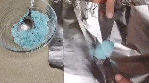 Очистка унитаза с помощью шариков из фольги