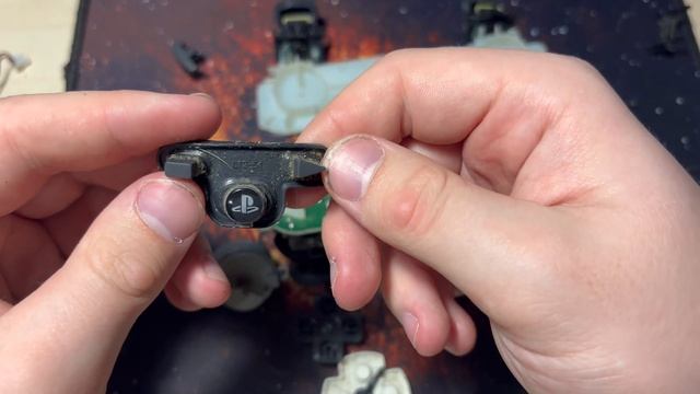Полная разборка DualShock 3 от PlayStation 3 разборка джойстика о смотреть онлайн