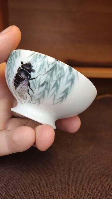 Фарфоровая пиала с цикадой Цзиндэчжень 50мл.Ручная рос смотреть онлайн