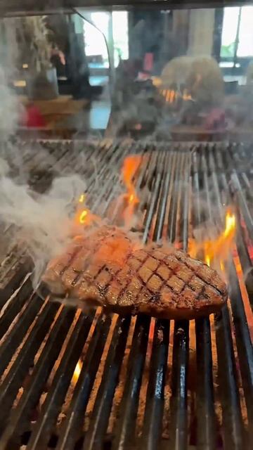 Стейк рибай 👁️до приготовление 456гр. Угадай вес посл? смотреть онлайн