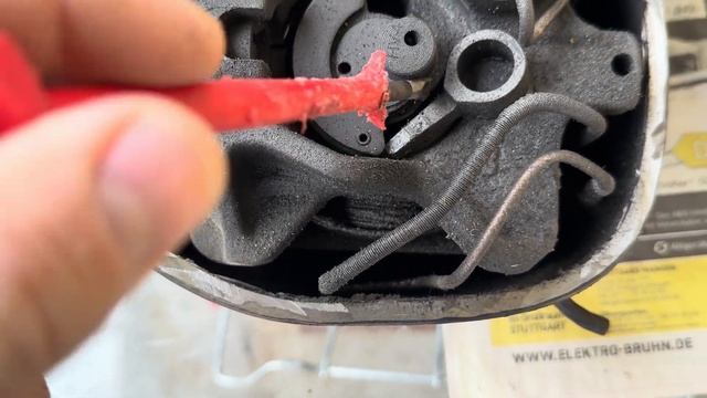 Liebherr CUNesf3933 - заклинил инверторный BLDC компрессор смотреть онлайн