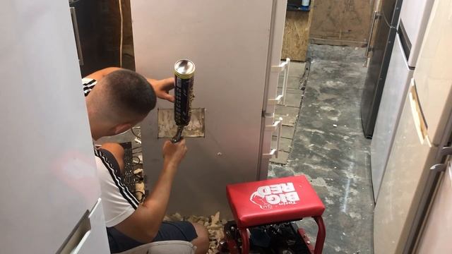 Потратил деньги на хлам с Европы . Что делать дальше ???? смотреть онлайн